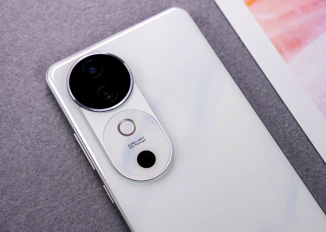 500mAh大电池16GB+512GB价格很香m6米乐appvivo S20戏份很足爆发6(图5)